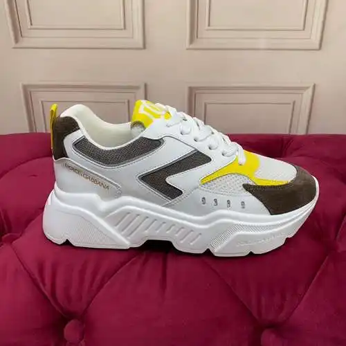 Zapatos Dolce & Gabbana para hombre y mujer Código: 0521C60 Talla: 35-45