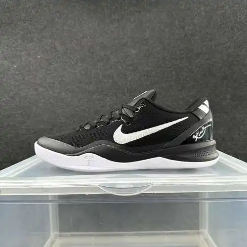 Blanco y negro 40-46