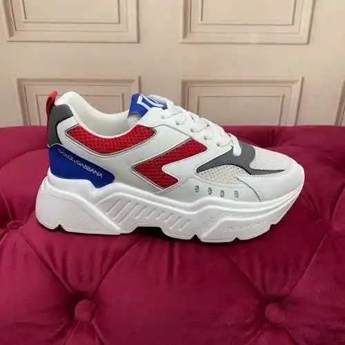 Zapatos Dolce & Gabbana para hombre y mujer Código: 0521C60 Talla: 35-45