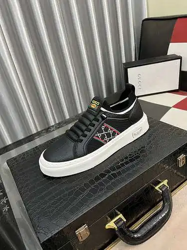 Zapatos de hombre GUCCI Código: 0530B40 Talla: 38-44