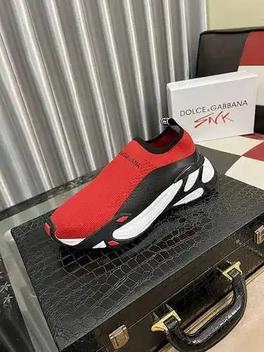 Zapatos Dolce & Gabbana para hombre y mujer Código: 0530B50 Talla: 35-46