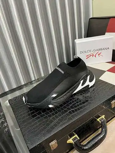 Zapatos Dolce & Gabbana para hombre y mujer Código: 0530B50 Talla: 35-46