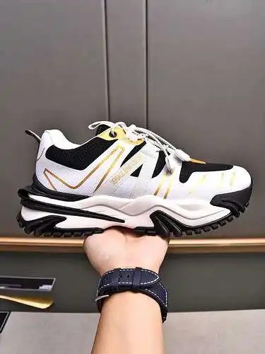 Zapatos de hombre Versace Código: 0529B90 Talla: 38-44 (45 personalizados)