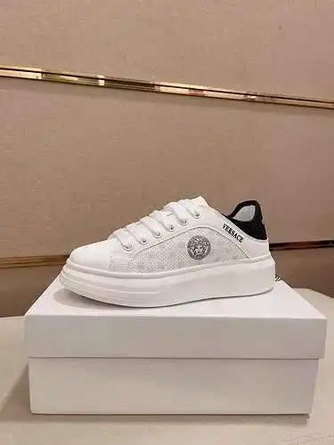 Zapatos de hombre Versace Código: 0525B50 Talla: 38-44