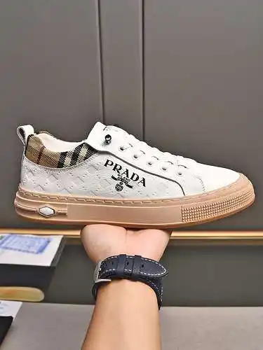 Prada Men's Shoes Code: 0529B50 Size: 38-44