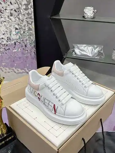 Zapatos McQueen* para hombre y mujer Código: 0526C60 Talla: talla 35-40 para mujer, talla 39-44 para
