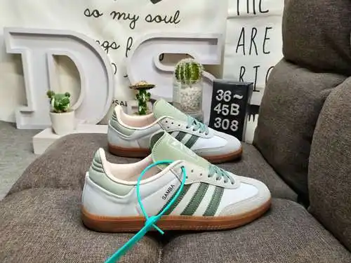 308DAdidas originals Busenitz Vulc adidas Casi 70 años de originales clásicos hechos de gamuza origi