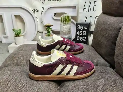 052DAdidas originals Busenitz Vulc adidas Casi 70 años de originales clásicos hechos de gamuza, horm