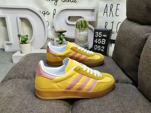 052D Zapatillas de deporte de corte bajo, ligeras y resistentes al desgaste, informales, originales,