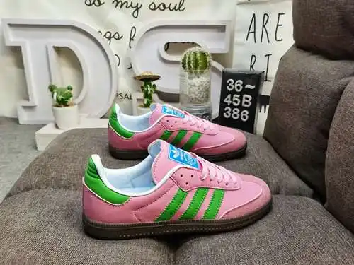 386DAdidas originals Busenitz Vulc adidas Casi 70 años de originales clásicos hechos de gamuza origi