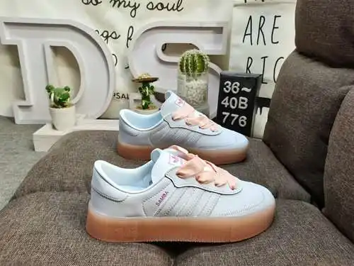 ¡Se lanzan oficialmente las zapatillas de deporte conjuntas de tres partes 776D! Marca de Ronnie Fie