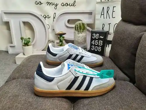 308DAdidas originals Busenitz Vulc adidas Casi 70 años de originales clásicos hechos de gamuza origi