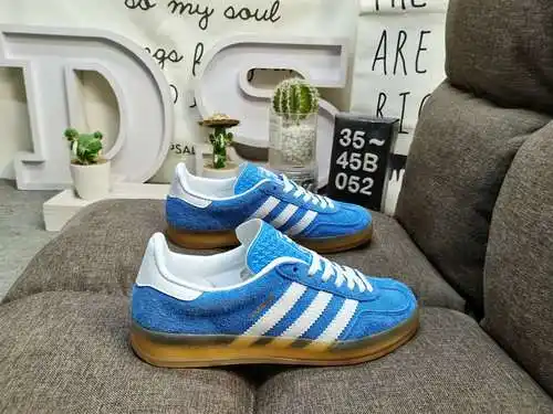 052D Zapatillas de deporte de corte bajo, ligeras y resistentes al desgaste, informales, originales,