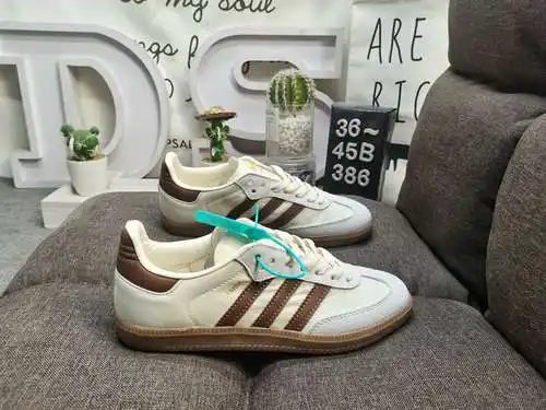386DAdidas originals Busenitz Vulc adidas Casi 70 años de originales clásicos hechos de gamuza origi