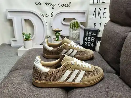 304DAdidas originals Busenitz Vulc adidas Casi 70 años de originales clásicos hechos de gamuza origi