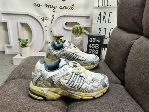 289D Bad Bunny x adidas originals Response CL Retro Casual Zapatos para correr Crema Bad Bunny Estil