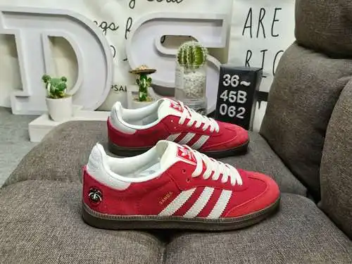 062DAdidas originals Busenitz Vulc adidas Classic Originals hechas de gamuza durante casi 70 años, h
