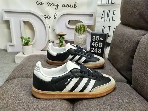 243DAdidas originals Busenitz Vulc adidas Casi 70 años de originales clásicos hechos de gamuza, horm