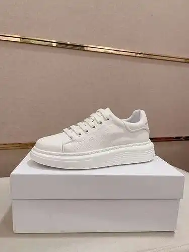 Zapatos de hombre Versace Código: 0606B90 Talla: 38-44