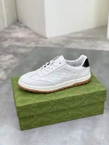 Zapatos de hombre GUCCI Código: 0603B50 Talla: 38-44