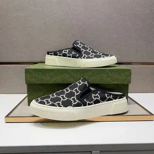 Zapatos de hombre GUCCI Código: 0604B30 Talla: 38-44