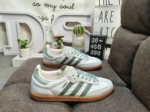 386DAdidas originals Busenitz Vulc adidas Casi 70 años de originales clásicos hechos de gamuza, horm