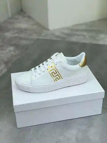 Zapatos Versace para hombre y mujer Código: 0614C20 Talla: 36-45 (46 personalizados)