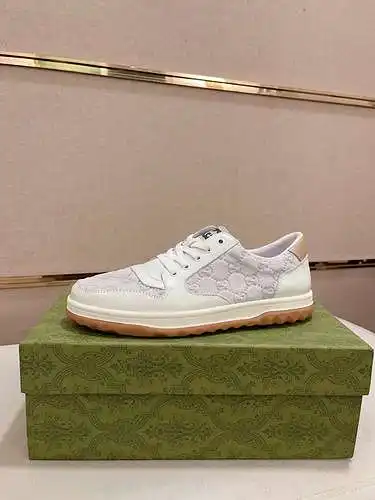 Zapatos de hombre GUCCI Código: 0616B50 Talla: 38-44