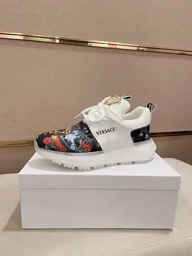 Zapatos de hombre Versace Código: 0616B60 Talla: 38-44