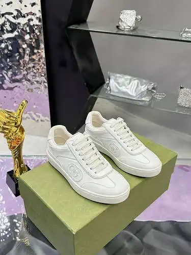 Zapatos GUCCI para hombre y mujer Código: 0609C20 Talla: Mujer 35-41, Hombre 38-45 (la talla 45 hech