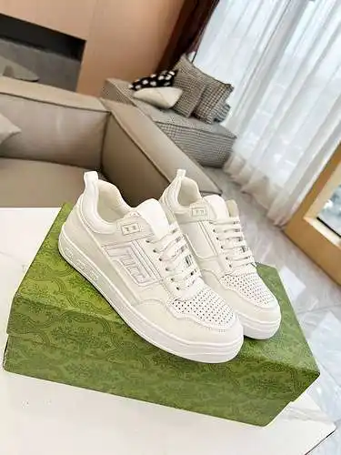 Zapatos GUCCI para hombre y mujer Código: 0609C40 Talla: Mujer 35-41, Hombre 38-45