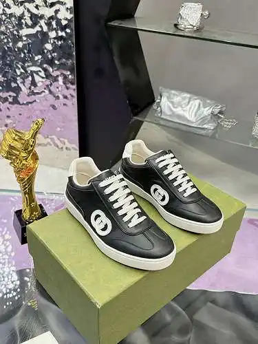 Zapatos GUCCI para hombre y mujer Código: 0609C20 Talla: Mujer 35-41, Hombre 38-45 (la talla 45 hech