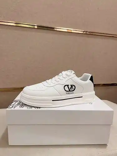 Zapatos de hombre Versace Código: 0616B60 Talla: 38-44