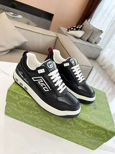 Zapatos GUCCI para hombre y mujer Código: 0609C40 Talla: Mujer 35-41, Hombre 38-45