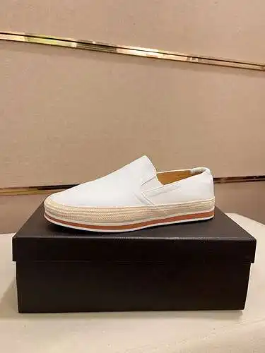 Zapatos de hombre GUCCI Código: 0616B50 Talla: 38-44