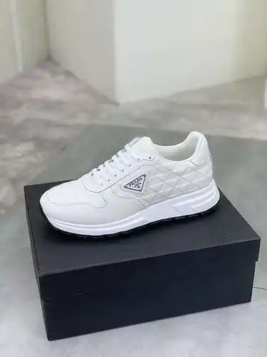 Prada Men's Shoes Code: 0614C00 Size: 38-44