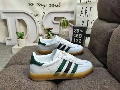 122D Zapatillas de deporte de corte bajo, ligeras y resistentes al desgaste, informales, originales,
