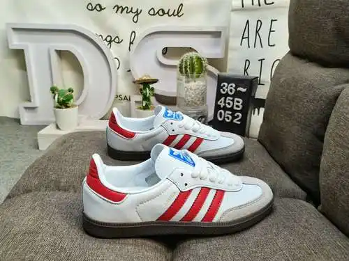 052DAdidas originals Busenitz Vulc adidas Casi 70 años de originales clásicos hechos de gamuza, horm