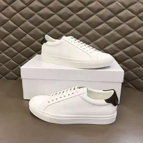 Zapatos de hombre Givenchy Código: 0621B40 Talla: 38-44