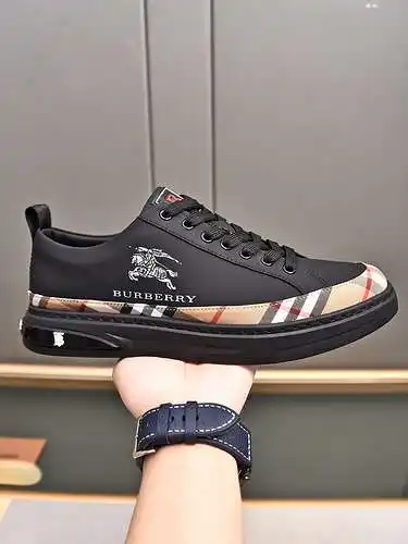 Zapatos de hombre Burberry Código: 0623B30 Talla: 38-44 (45 personalizados)