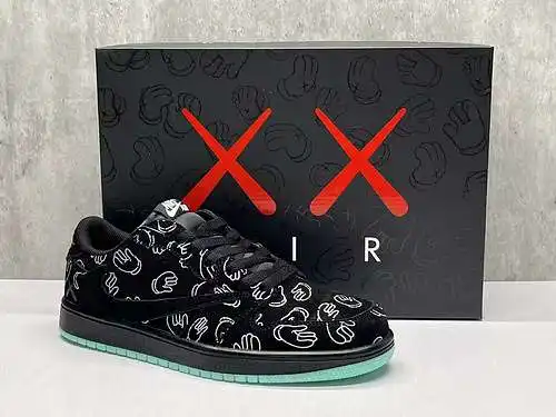 AJ1D Lian negro recortado 36~47.5 con cuero completo de tamaño medio