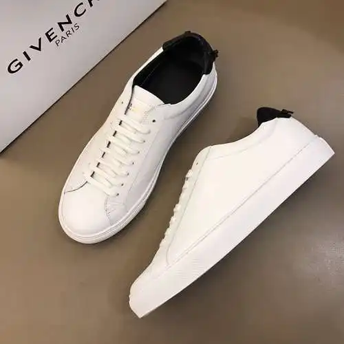 Zapatos de hombre y mujer de Givenchy Código: 0621B40 Talla: talla de mujer 35-39, talla de hombre 3
