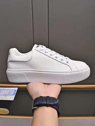 Prada men's and women's shoes Code: 0623C00 Size: Women's 35-39 (40, custom-made, non-refundable) Me