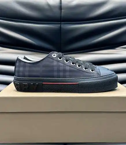 Zapatos de hombre Burberry Código: 0621B50 Talla: 38-44 (45 personalizados)