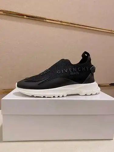 Zapatos de hombre Givenchy Código: 0616B90 Talla: 38-44