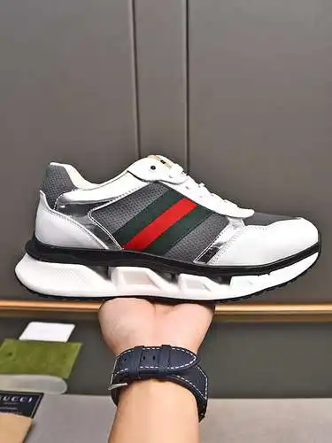 Zapatos de hombre GUCCI Código: 0623B60 Talla: 38-44 (45 personalizados)