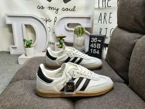 154DAdidas originals Busenitz Vulc adidas Casi 70 años de originales clásicos hechos de gamuza, horm