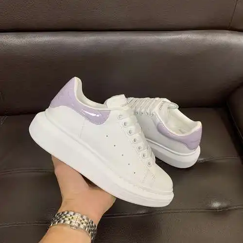 McQueen* Zapatos para hombre y mujer Código: 0526C40 Talla: Mujer 34-41. Hombres 38-46