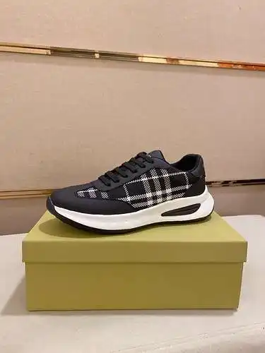 Zapatos de hombre Burberry Código: 0628B50 Talla: 38-44