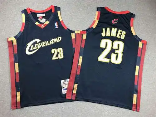 Ropa Infantil Cavaliers Nº 23 James Retro Azul Oscuro